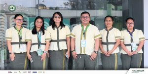 𝐂𝐀𝐏𝐓𝐔𝐑𝐄𝐃 𝐈𝐍 𝐋𝐄𝐍𝐒 | 𝐅𝐥𝐚𝐠-𝐫𝐚𝐢𝐬𝐢𝐧𝐠 𝐂𝐞𝐫𝐞𝐦𝐨𝐧𝐲