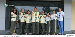 𝐂𝐀𝐏𝐓𝐔𝐑𝐄𝐃 𝐈𝐍 𝐋𝐄𝐍𝐒 | 𝐅𝐥𝐚𝐠-𝐑𝐚𝐢𝐬𝐢𝐧𝐠 𝐂𝐞𝐫𝐞𝐦𝐨𝐧𝐲